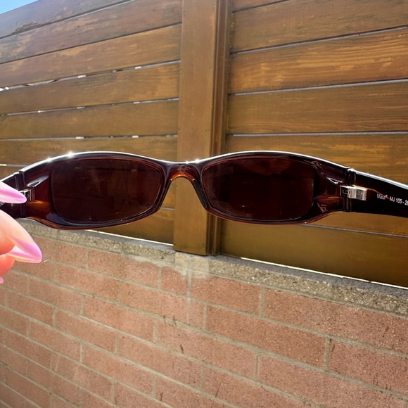 COPY - MAUI JIM SUNGLASSES - Picture 4 of 6